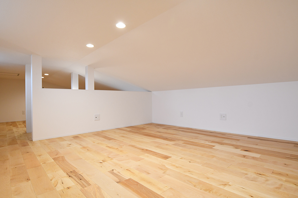 屋根裏部屋がある家