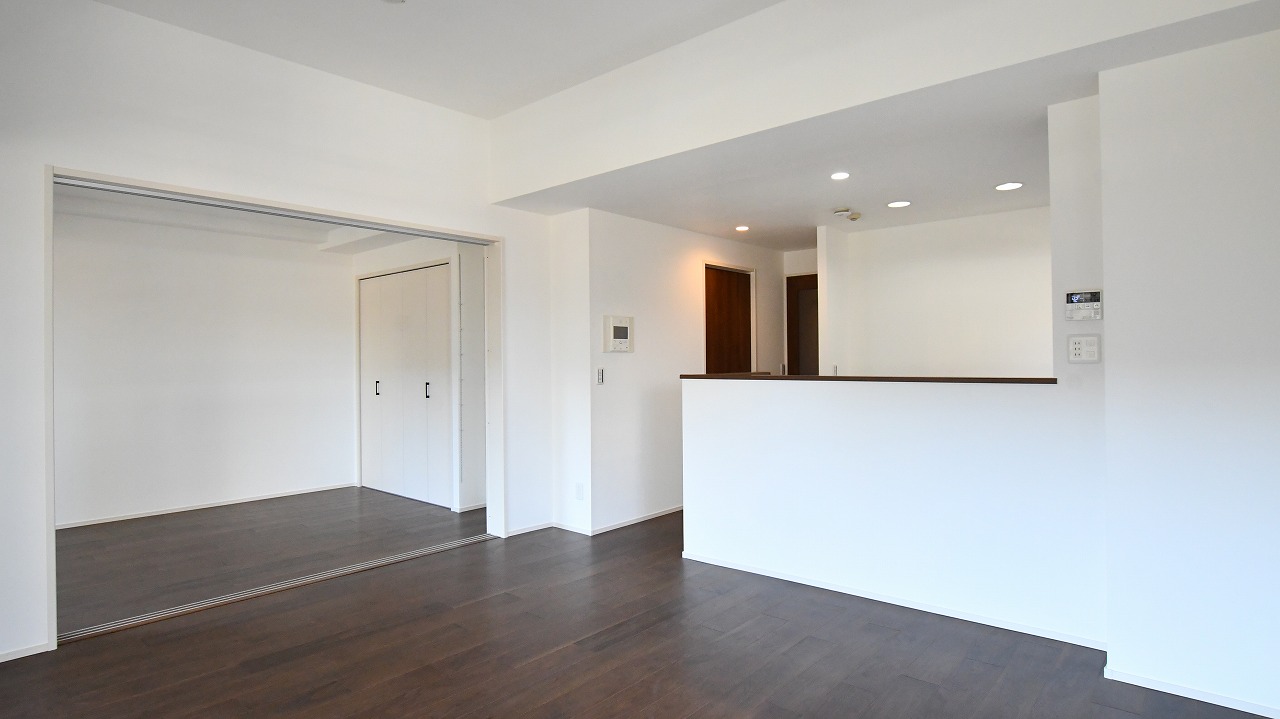 リノベーション　ゆったりと落ち着いた部屋へ